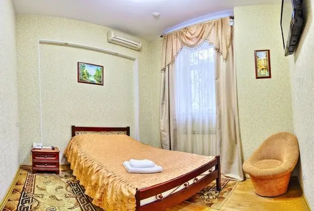 Standard Tek Büyük Yataklı Oda