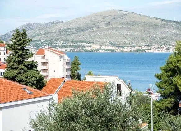 Apart Daire (Slavica - 70 m from the beach - Lero1)