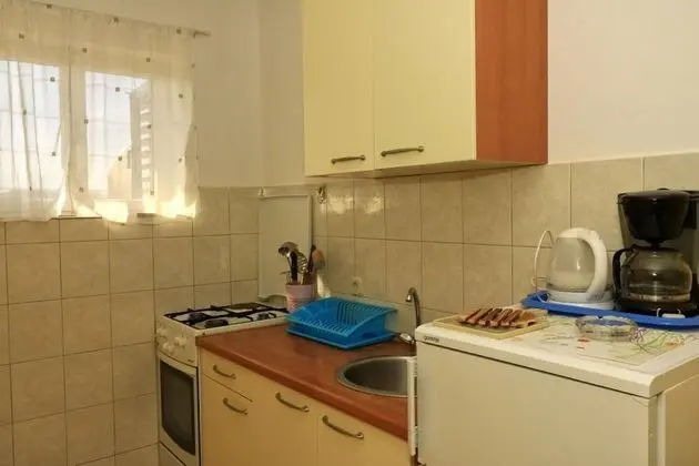 Apart Daire (Slavica - free parking - A1 Mali (3))