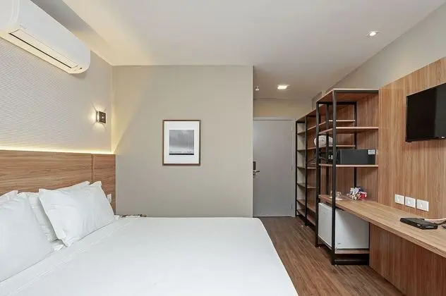 Deluxe Tek Büyük Yataklı Oda (PCD)