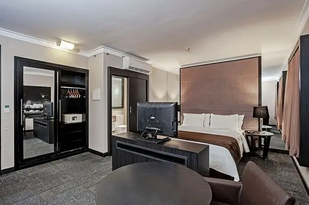 Executive Oda, 1 Büyük (Queen) Boy Yatak