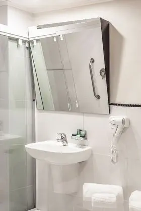 Superior Oda, 1 Çift Kişilik Yatak, Engellilere Uygun