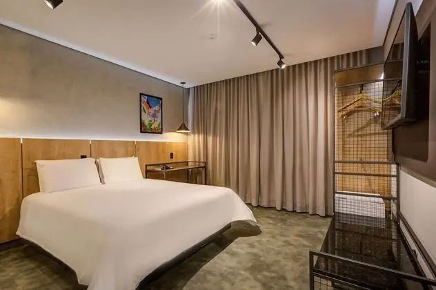 Deluxe Tek Büyük Yataklı Oda, Engellilere Uygun