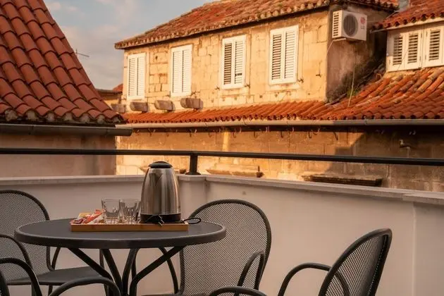 Comfort Triple room with Terrace