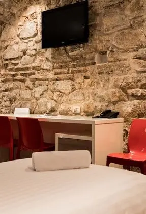 Comfortable Triple Room with a View of the Old Town