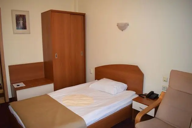 Single room with Balcony