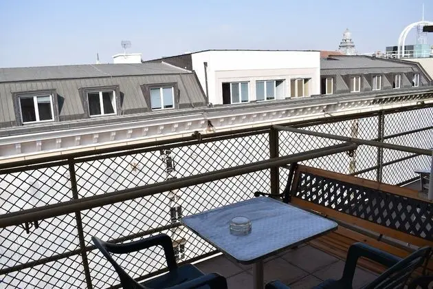 Single room with Balcony