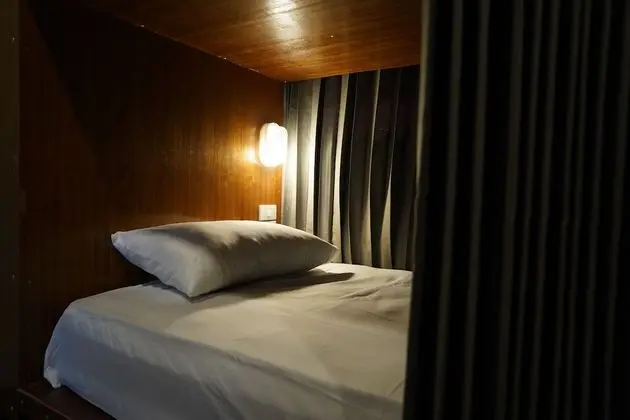 8-Bed Mixed Dormitory