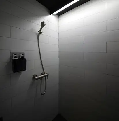 Private Mixed Room 8 Single Capsule (5pm to 11am)