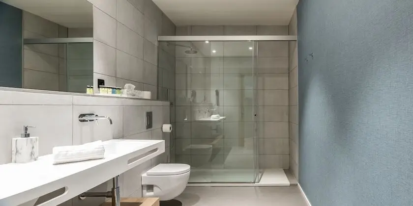 Superior Tek Büyük Yataklı Oda, 1 Büyük (Queen) Boy Yatak ve Çekyat, Özel Banyo