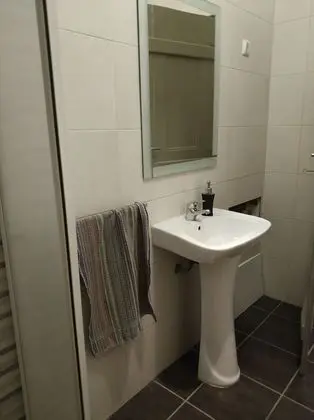 Standard Tek Büyük Yataklı Oda, Ortak Banyo