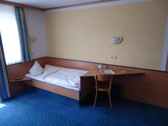 Tek Kişilik Oda