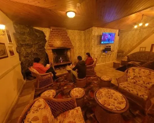 Basic Tek Büyük Yataklı Oda