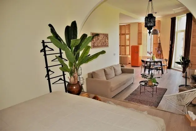 1001 Nights Loft with Balconyview