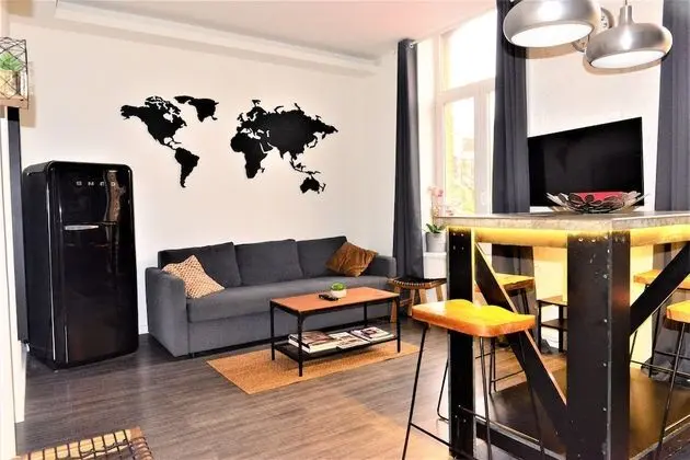 Industrial Cityflat, Toplocation