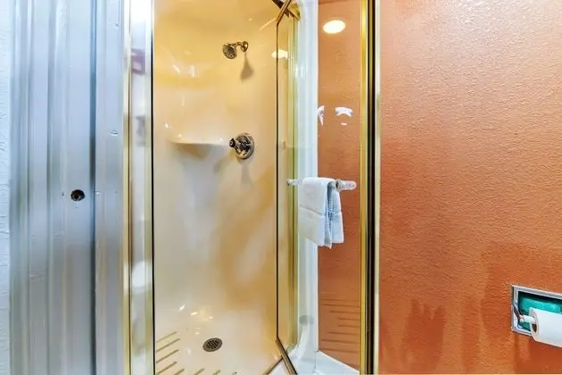 Standard Oda, 2 Çift Kişilik Yatak, Sigara İçilmez