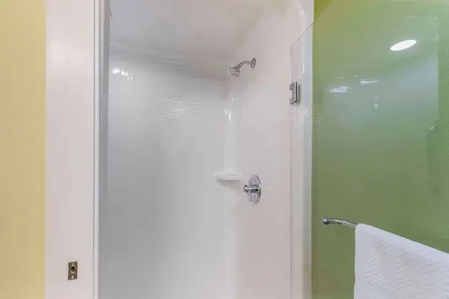 Tek Büyük Yataklı Oda, 2 Çift Kişilik Yatak, Sigara İçilmez