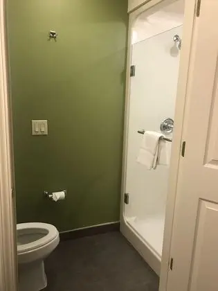 Standard Oda, 1 En Büyük (King) Boy Yatak, Sigara İçilmez