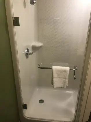 Standard Oda, 1 En Büyük (King) Boy Yatak, Sigara İçilmez