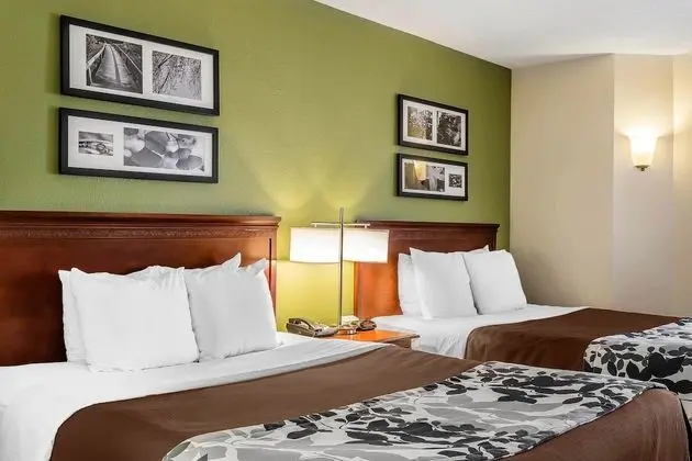 Oda, 2 Büyük (Queen) Boy Yatak, Sigara İçilmez