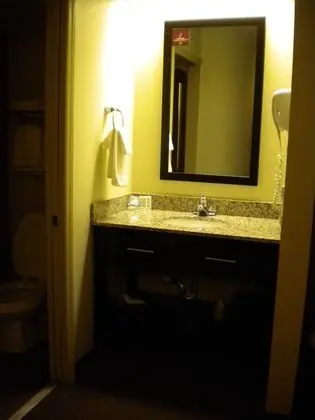 Oda, 1 Büyük (Queen) Boy Yatak, Engellilere Uygun