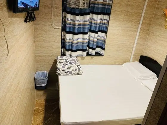 Tek Büyük Yataklı Oda, Sigara İçilmez