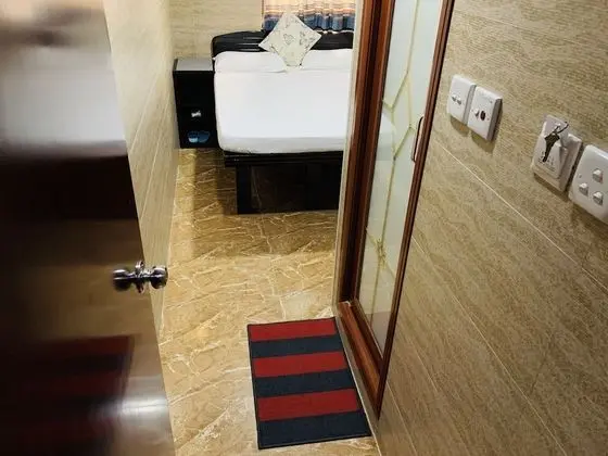Tek Büyük Yataklı Oda, Sigara İçilmez