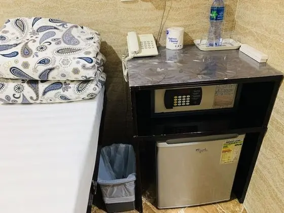 Tek Büyük Yataklı Oda, Sigara İçilmez