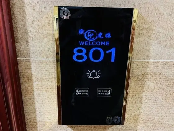 Tek Kişilik Oda, Sigara İçilmez