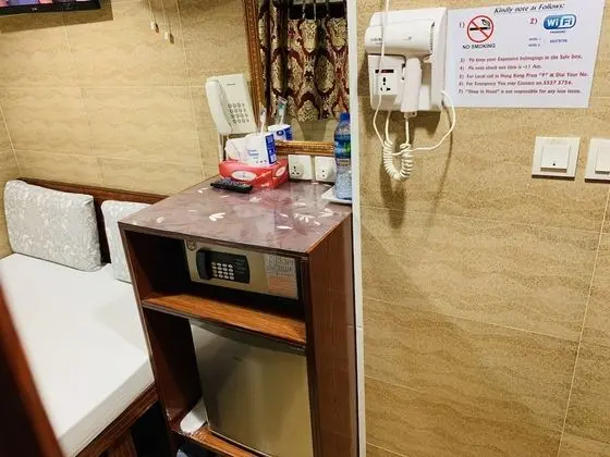 Tek Kişilik Oda, Sigara İçilmez