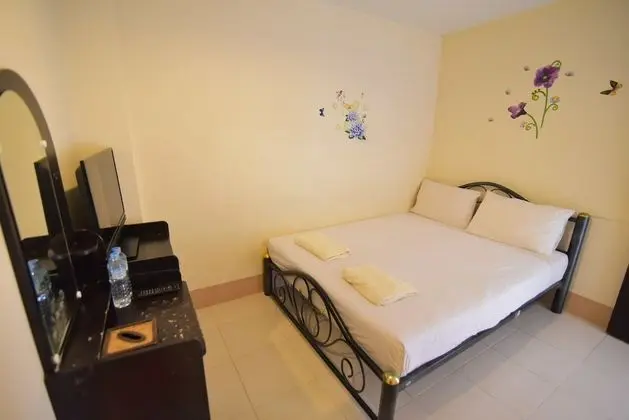 Standard Double Room (No Windows)
