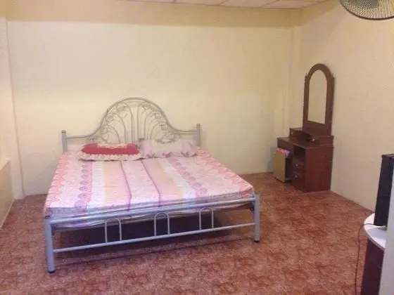 Standard Fan Room