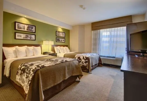 Double Room, 2 Double Beds, Non-Smoking, Refrigerator & Microwave