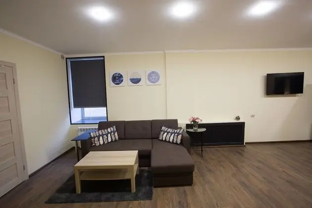 Family Oda, 1 En Büyük (King) Boy Yatak ve Çekyat, Avlu Manzaralı