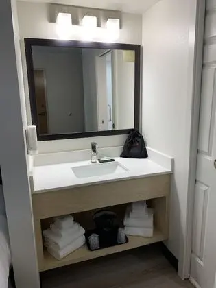 Oda, 1 En Büyük (King) Boy Yatak, Sigara İçilmez