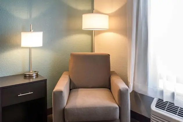 Standard Oda, 1 En Büyük (King) Boy Yatak, Sigara İçilmez