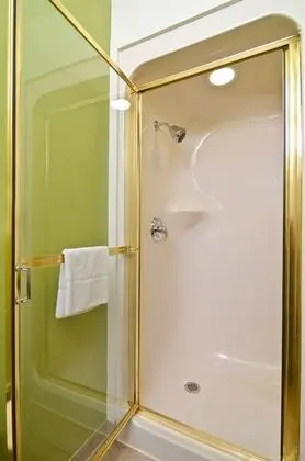 Standard Oda, 2 Büyük (Queen) Boy Yatak, Sigara İçilmez