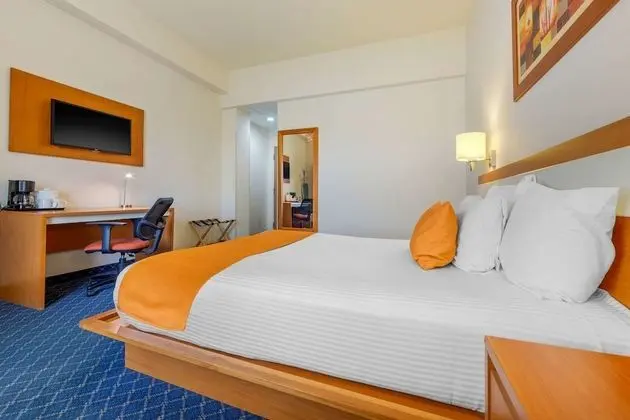 Standard Oda, 1 Büyük (Queen) Boy Yatak