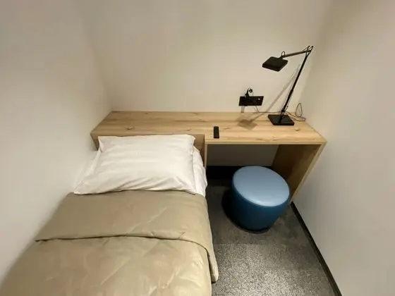 Tek Kişilik Oda, Ortak Banyo