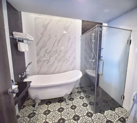 Deluxe Room with Pool View
