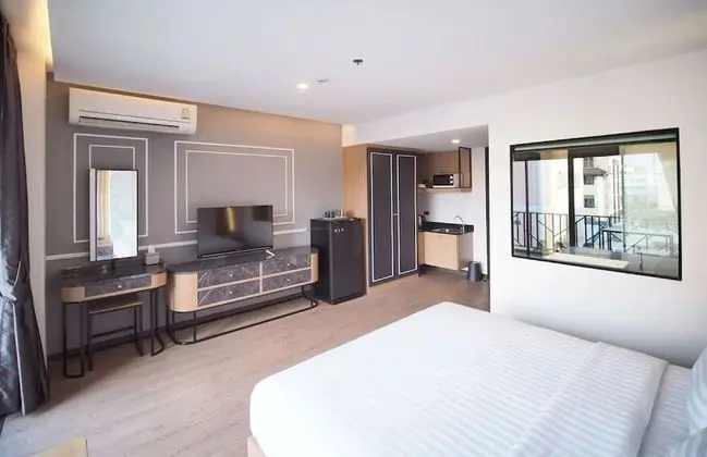 Superior Room with Pool View