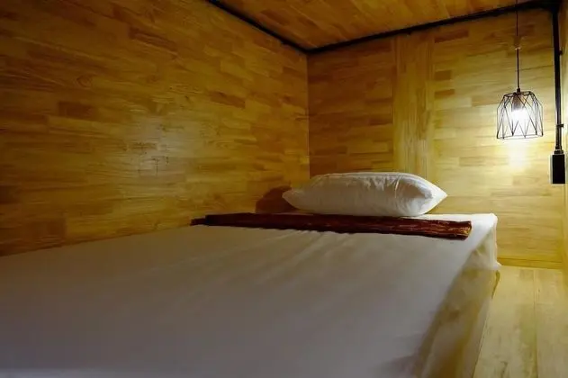 Capsule in Female Dorm