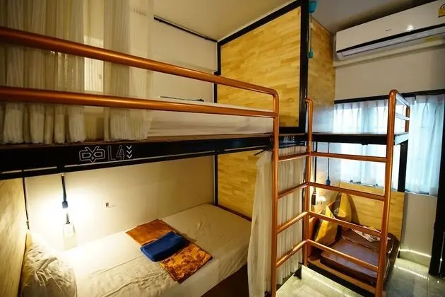 Low Floor Bunk Bed Mix Dorm