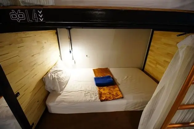 Low Floor Bunk Bed Mix Dorm