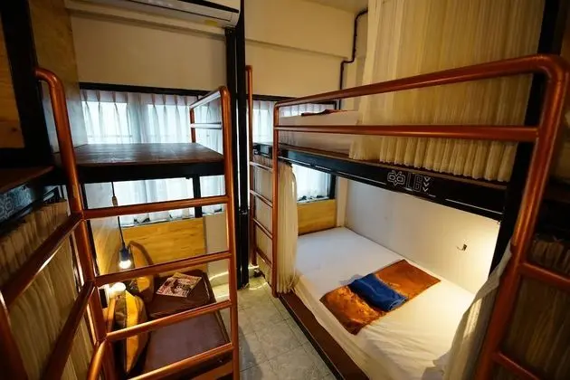 Low Floor Bunk Bed Mix Dorm