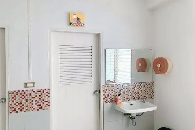 Bed in 8-Bed Mixed Dormitory  Room