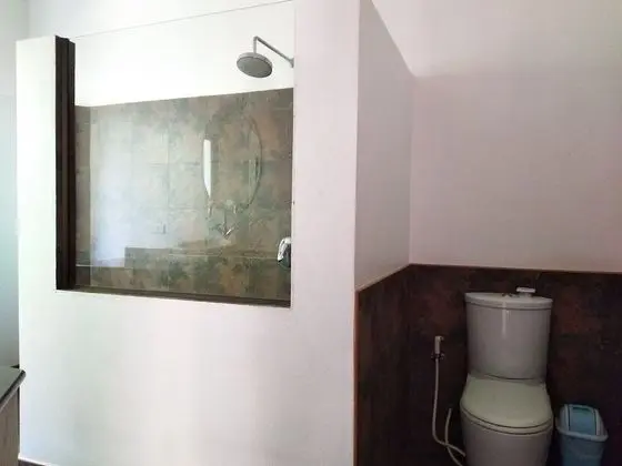 Room for 6 People