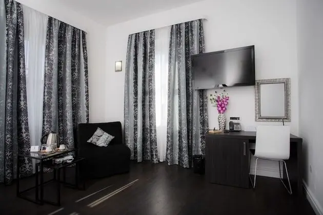 Luxury Süit, Kısmi Deniz Manzaralı
