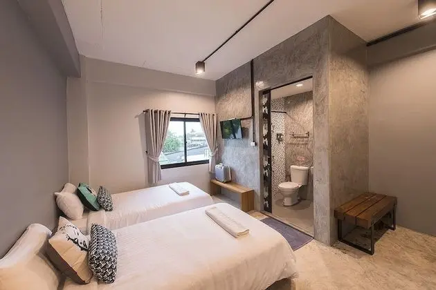 Studio Twin Room