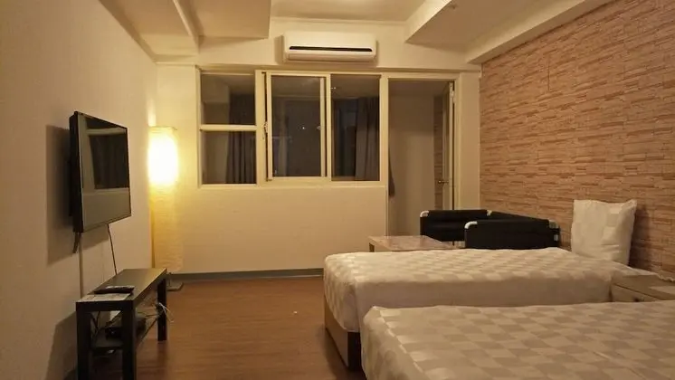Üç Kişilik Oda